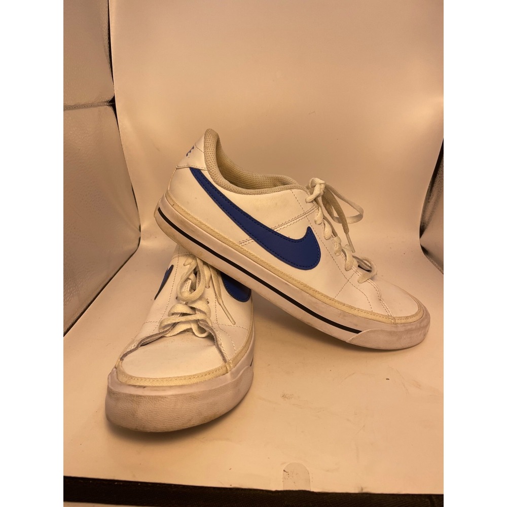 Nike Court Legacy White Game Royal Leather Sneakers Boys Size 6y DA5380-101